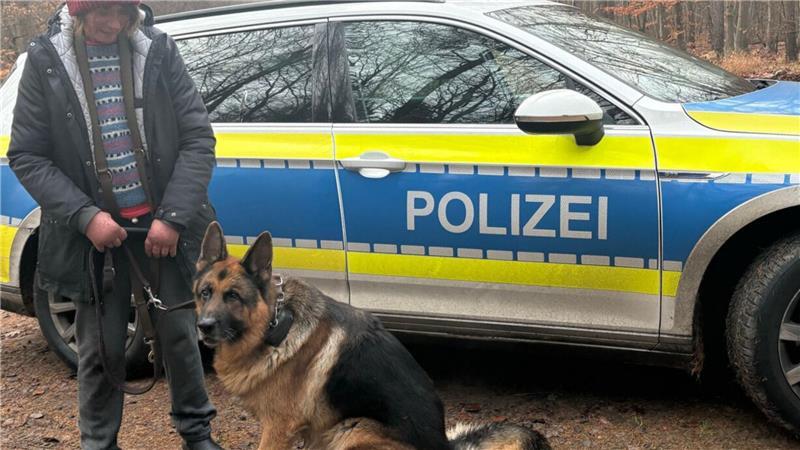 Die tagelange Suche nach einem Hund endete mit einem Happy End.