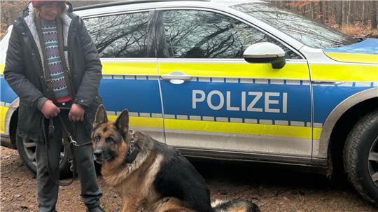 Die tagelange Suche nach einem Hund endete mit einem Happy End.