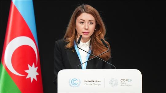 Die ukrainische Energieministerin Switlana Hryntschuk, hier auf dem UN-Klimagipfel COP29, hat nach einer Aufforderung durch Präsident Selenskyj ihr handgeschriebenes Rücktrittsgesuch bei Facebook veröffentlicht. 