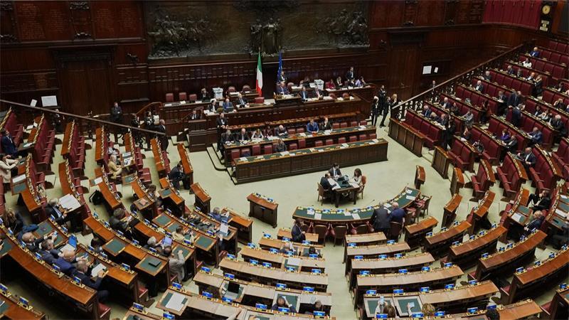 Grünes Licht für Melonis umstrittenes neues Wahlrecht Die umstrittene Wahlrechtsreform hat ihre letzte parlamentarische Hürde genommen.