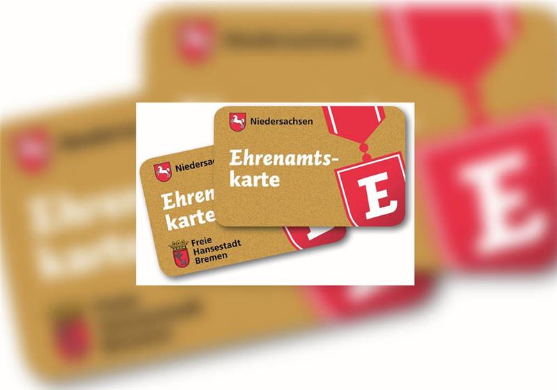 Die ungeliebte Ehrenamtskarte. Über sie sollen engagierte Freiwillige mit Vergünstigungen belohnt werden. Im Landkreis gibt es aktuell gerade mal 19 Angebote, die meisten kommen von Einrichtungen in kommunaler Trägerschaft, nur wenige von Unternehmen. Foto: Niedersächsische Staatskanzlei