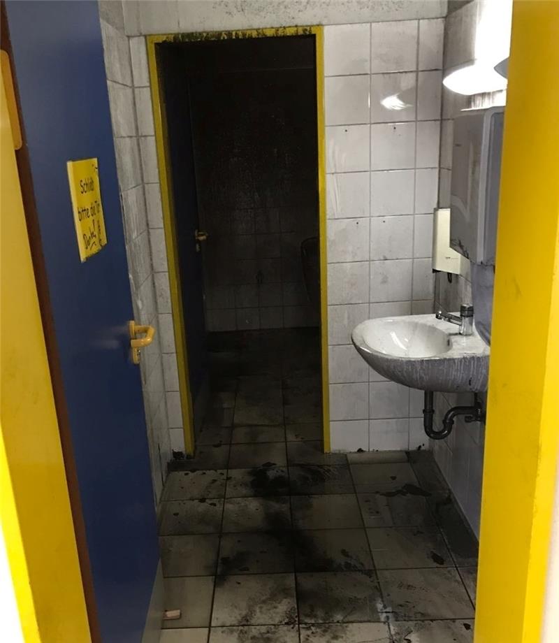 Die verrußte Toilette . Foto FF Elstorf