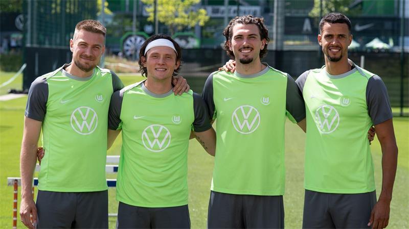Die vier Neuen vom VfL: Hauke Wahl, Fabian Reese, Fraser Hornby und Robert Glatzel (von links).