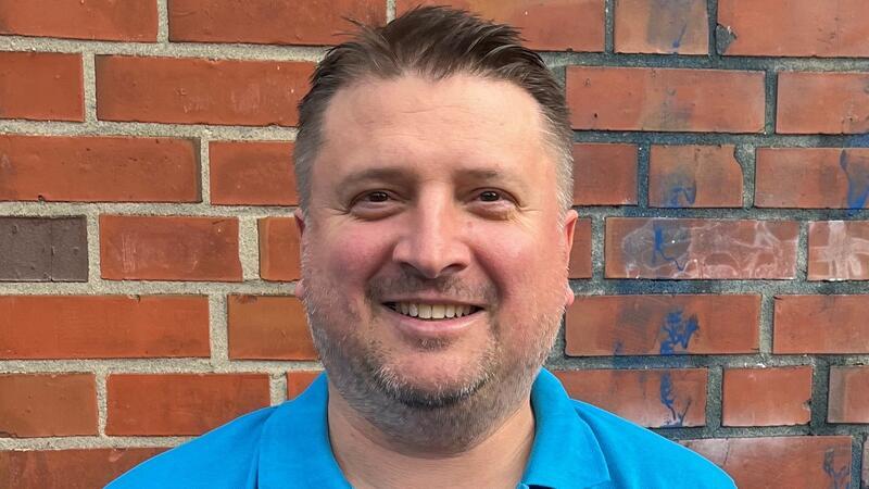 BSV: B-Jugend-Trainer Steinkamp gibt Amt nach nur drei Monaten ab Die weibliche B-Jugend des Buxtehuder SV muss künftig auf die Dienste von Matthias Steinkamp verzichten.