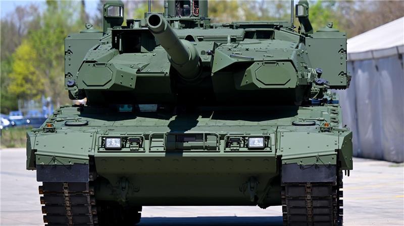 Die weltweiten Militärausgaben steigen seit Jahren. (Symbolbild)