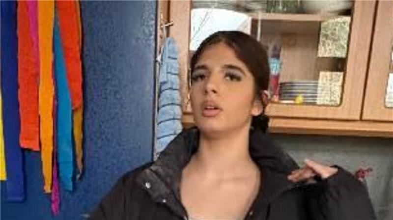 Diese 15-jährige Jugendliche aus Geestland ist verschwunden und wird von der Polizei gesucht.