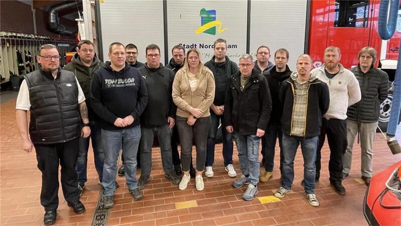 Diese Mitglieder des Stadtkommandos der Feuerwehr sind von ihren Ämtern zurückgetreten.
