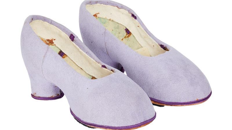 Diese Schuhe trug Miss Piggy in dem Film „Die große Muppet-Sause“ (1981). 