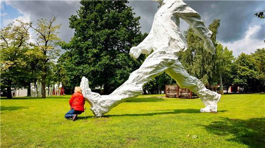 Diese Skulptur gehört zu den Highlights der NordArt.