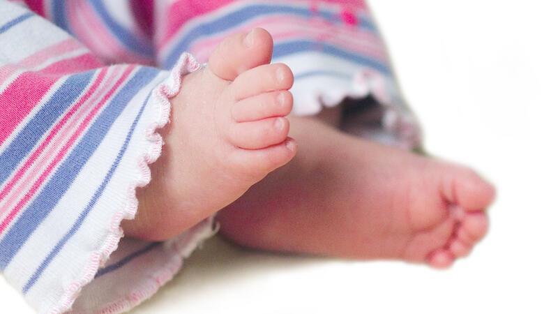 Babyfüße.