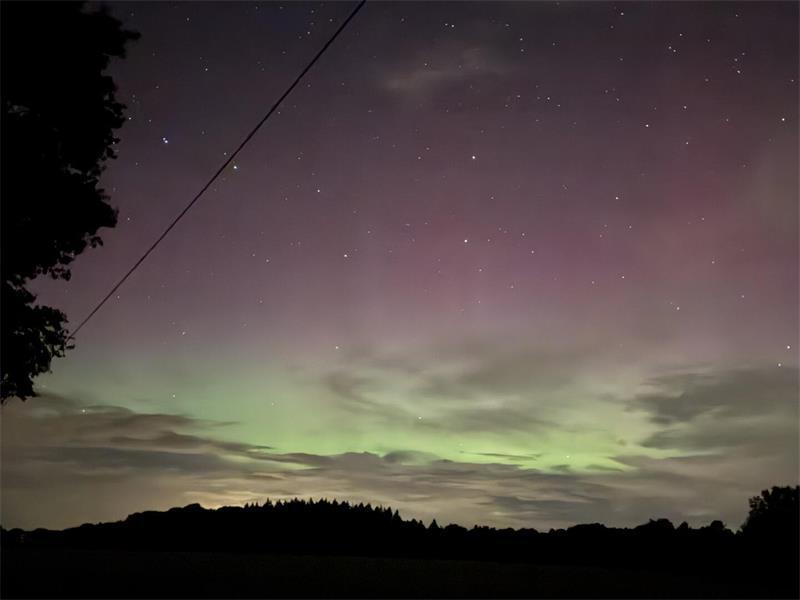 Polarlichter-Saison gestartet: Die Fotos der TAGEBLATT-Leser Diesen Schnappschuss der Polarlichter hat Svenja Nörenberg in Schwinge (Fredenbeck ) aufgenommen.