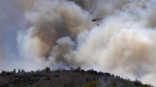 Dieser Brand brach in einem Gebirgsmassiv in der Nähe von Trévillach im Département Pyrénées-Orientales aus.