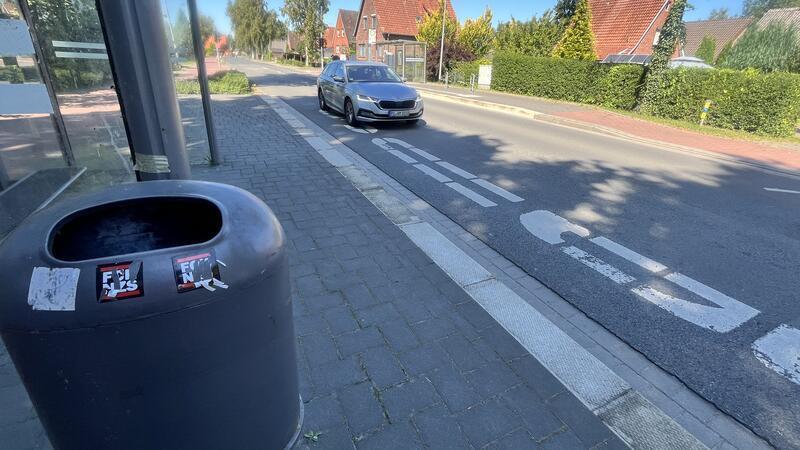 Vollsperrung in Dammhausen: Zehntausende Autofahrer müssen ausweichen Diesmal soll die Dammhauser Straße für rund 1,1 Millionen Euro richtig saniert werden.
