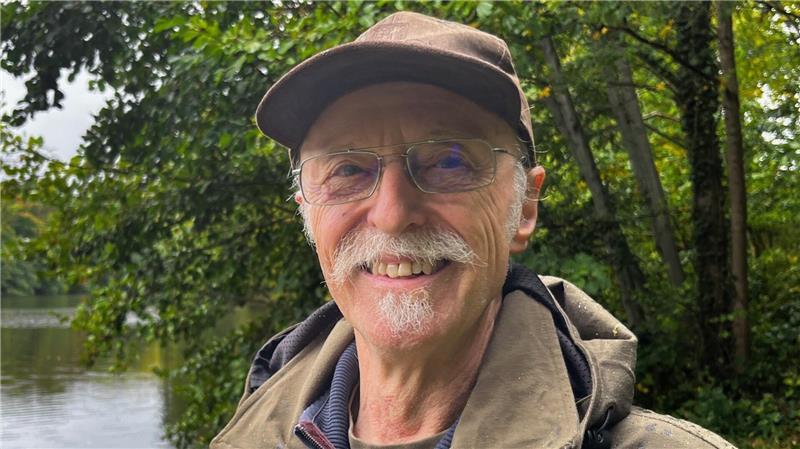 Voller Leben - aber in Gefahr: Die Gewässer im Landkreis Stade Dieter Karrasch am Horstsee.