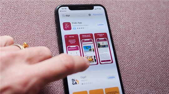 Digitale Gesundheitsanwendungen sollen Patientinnen und Patienten bei bestimmten Problemen helfen.
