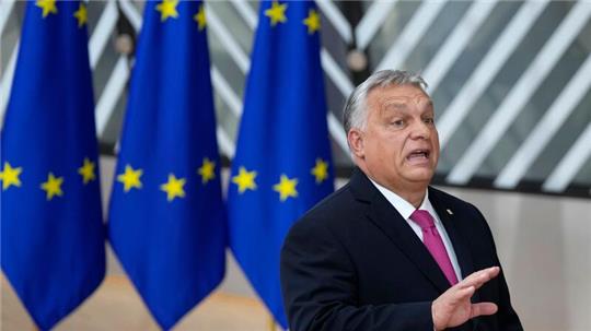 Diplomaten räumen ein, dass Orban in seinem Brief richtige und wichtige Fragen stelle. Zugleich habe er allerdings durch sein jüngstes Treffen mit Putin weiter den Verdacht genährt, unter Einfluss von Russland zu handeln.