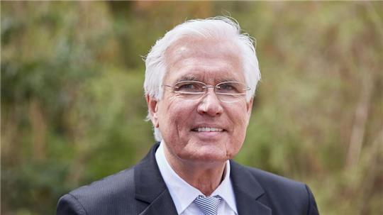 Dirk Albrecht, Geschäftsführer Tierpark Hagenbeck, geht zum Jahresende 2024 in den Ruhestand.