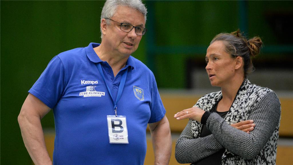 Dirk Leun, hier mit seiner früheren Spielerin Randy Bülau, war auch mal als Bund...