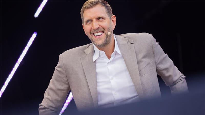 Dirk Nowitzki kommt im Mai nach Hamburg.
