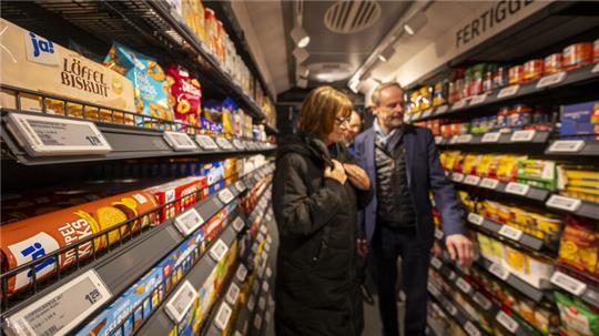Discounter sind laut einer Umfrage bei der Mehrheit der Deutschen sehr beliebt.