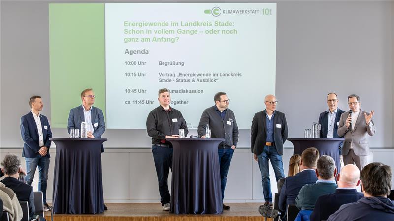 Diskutierten mit spannenden Fakten zur Energiewende in der Region Stade (von links): Nicolei Beckmann, Jan Behrendt, Timo Berg, Michael Bröhan-Schmand, Jürgen Goldenstein, Christian Pape und Kai Seefried.