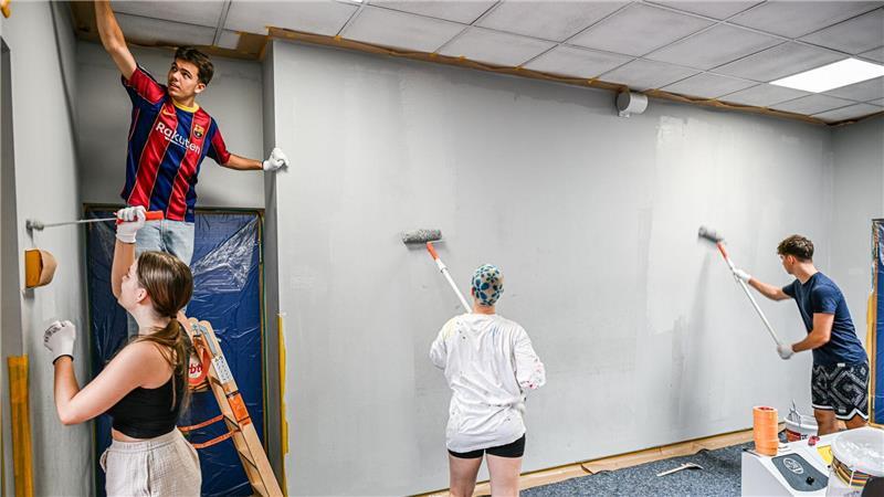 Abi-Aktion wird zum teuren Streich Doch dann ging die Farbe nicht mehr ab.