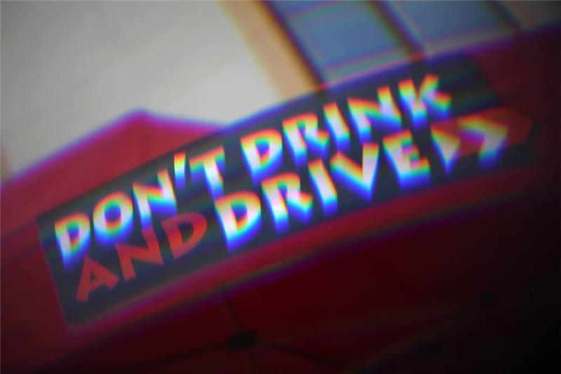 "Don't Drink and Drive". Symbolfoto: Fredrik von Erichsen/dpa
