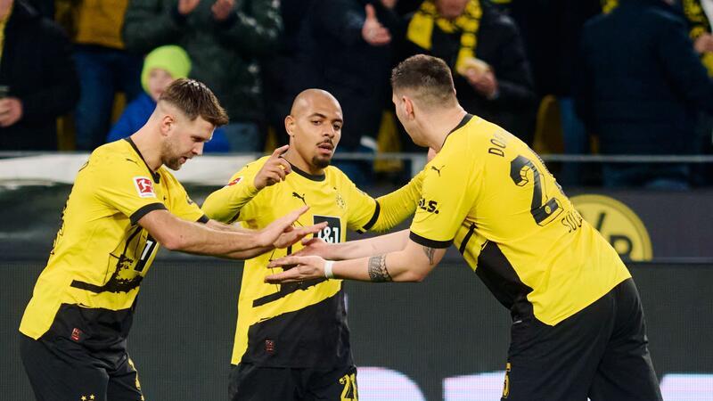 „Die richtigen Füße gefunden“: Malen und Füllkrug überzeugen Donyell Malen (M) erzielte zwei Treffer für Borussia Dortmund.