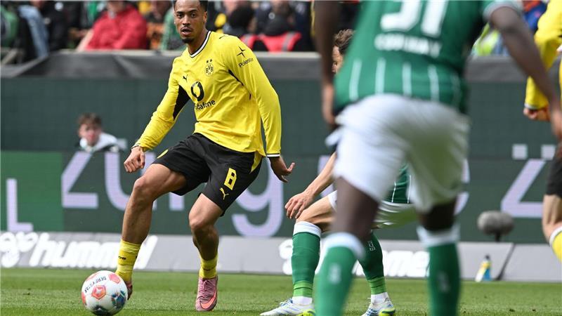 Platz 15 in der Tabelle: Werder verliert zuhause gegen Dortmund Dortmund Felix Nmecha sammelte vor der WM wichtige Spielpraxis.