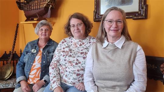 Dr. Anja Tiedemann, Lydia Goldschmidt und Dr. Kai Janofsky (von links) sind Mitglieder des Fördervereins. Für Tiedemann ist die Förderung von Kunst und Kultur elementar für eine Demokratie.