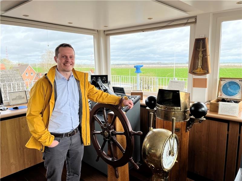 Dr. Sebastian Ipach hat das Ruder bei der Arbeitsgemeinschaft Maritime Landschaft Unterelbe in Grünendeich übernommen. Foto: Vasel