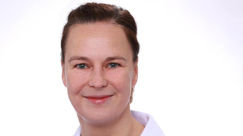Dr. med. Franziska Manig ist Fachärztin für Unfallchirurgie und Orthopädie.