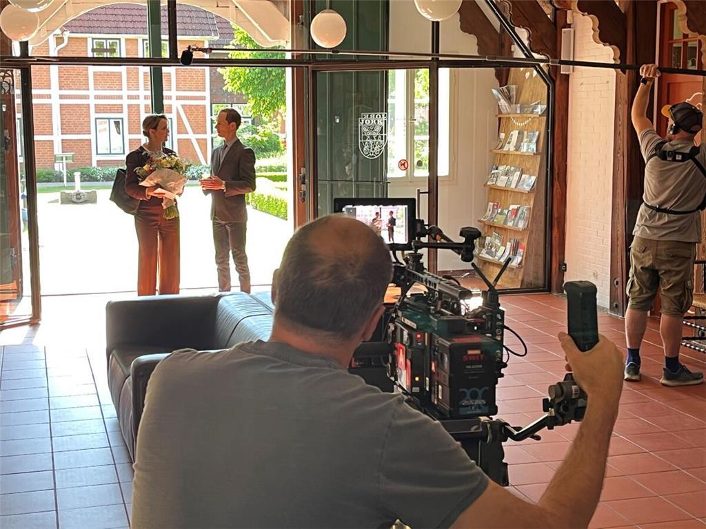 Dreharbeiten für die ZDF-Herzkino-Reihe „Neuer Wind im Alten Land“ im Gräfenhof.