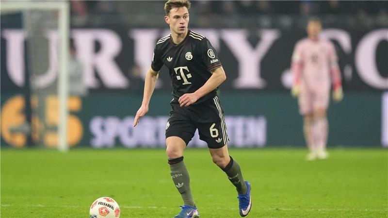 Drei Bayern-Stars droht eine Gelb-Sperre gegen Dortmund, auch Joshua Kimmich, (Archivbild) 