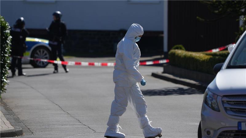 Drei Tote im Westerwald: Polizei ermittelt nach Leichenfund in Weitefeld