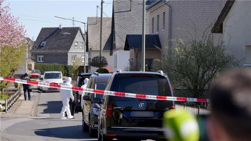 Drei Tote im Westerwald: Polizei ermittelt nach Leichenfund in Weitefeld