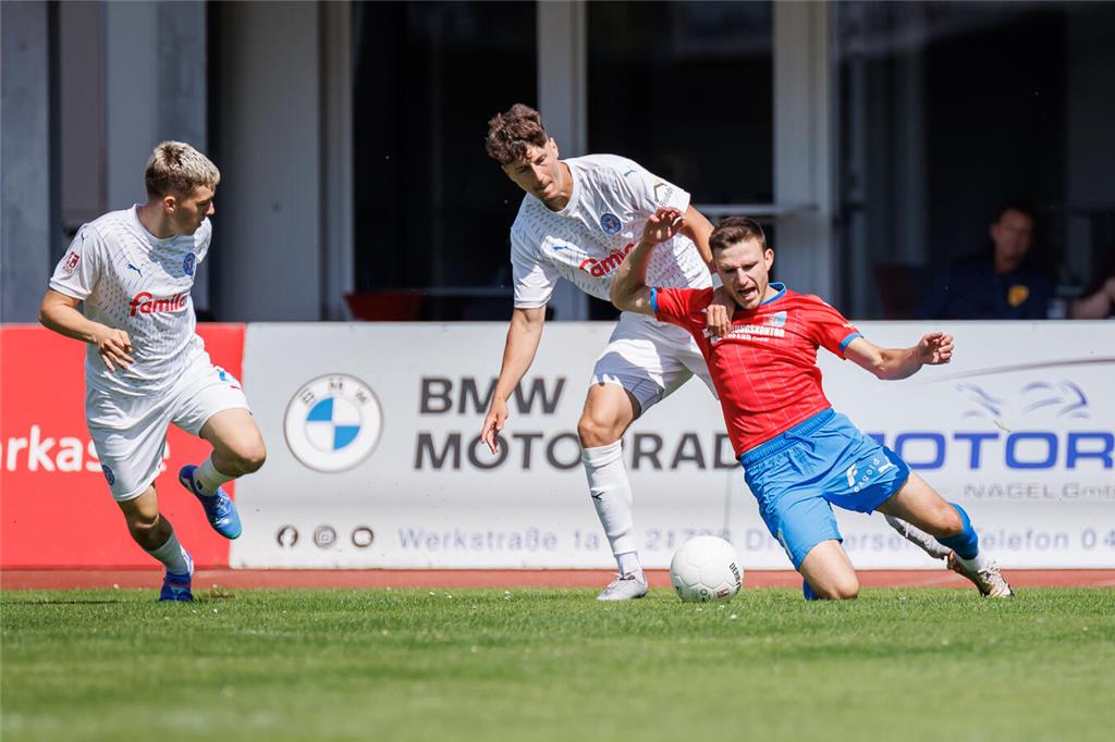 Drochtersen/Assel gegen Holstein Kiel II