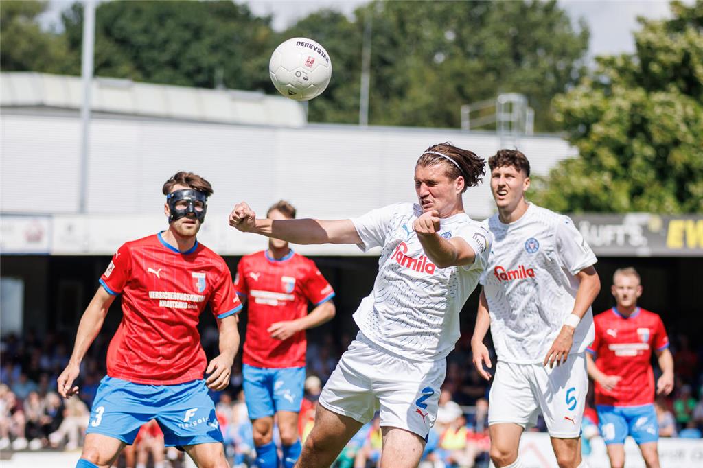 Drochtersen/Assel gegen Holstein Kiel II