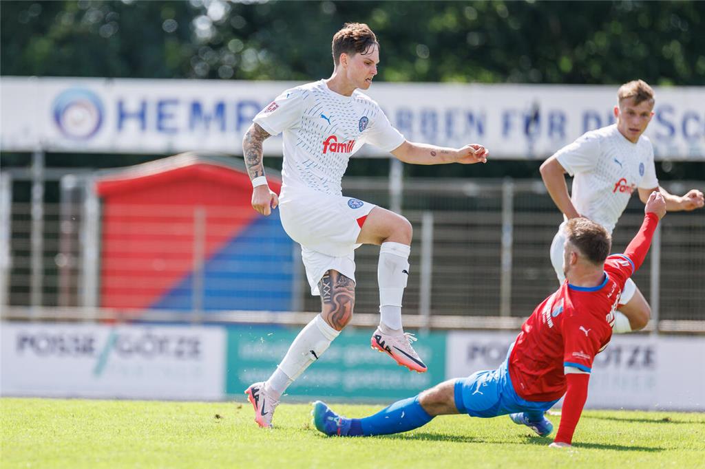 Drochtersen/Assel gegen Holstein Kiel II