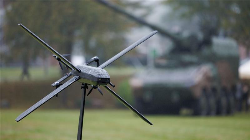 Kamikazedrohnen für die Bundeswehr: Ausschuss entscheidet Drohnenwaffe HX-2 von Helsing