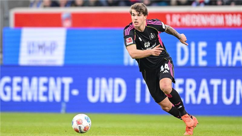 Durch Sperre gebremst: Luka Vuskovic fehlt dem HSV in Mainz (Archivbild) 