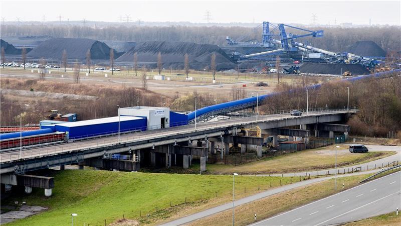 Wandel und Wachstum: Wie sich der Hafen Wilhelmshaven ändert Durch das Aus der Stromerzeugung mit Kohle wird sich diese Menge in den kommenden Jahren im Seehafen Wilhelmshaven absehbar verringern.