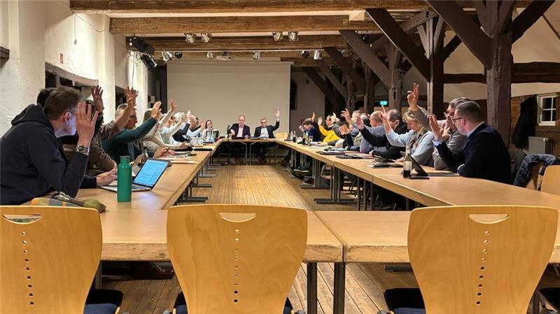 Horneburg: Wer für den verstorbenen Mate Sieber nachrückt Durch den Tod eines Ratsmitglieds musste der Samtgemeinderat eine Reihe von Neubesetzungen beschließen.