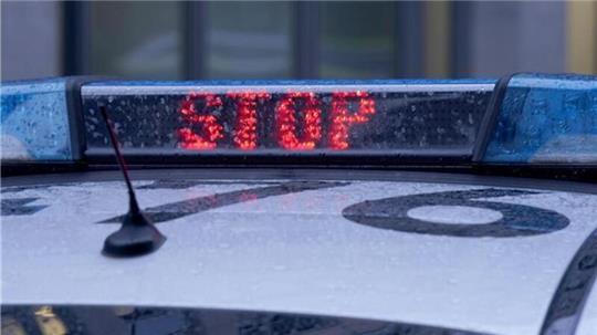 Durch die Unfallaufnahme kam es im Feierabendverkehr auf der B73 zu größeren Behinderungen.
