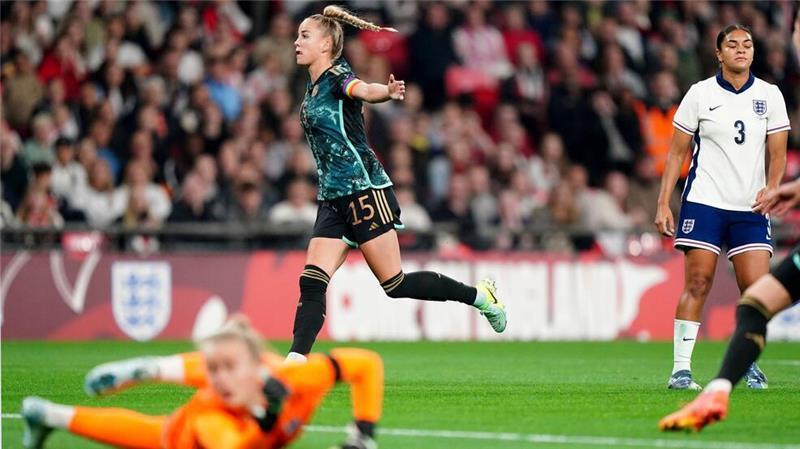 Durfte doppelt jubeln: Kapitänin Giulia Gwinn.