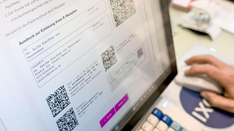 E-Rezepte sollen Anfang 2024 zum Standard und für die Praxen verpflichtend werden.