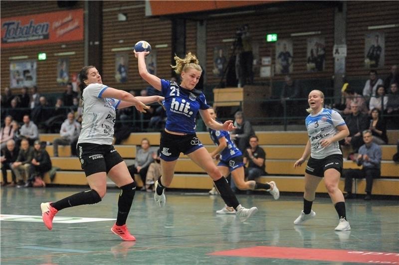 EM-Rückkehrerin Annika Lott erzielte sieben Tore in Göppingen und warf damit nach Lone Fischer (acht Tore) die meisten Treffer. Foto: Jan Iso Jürgens (Archiv)