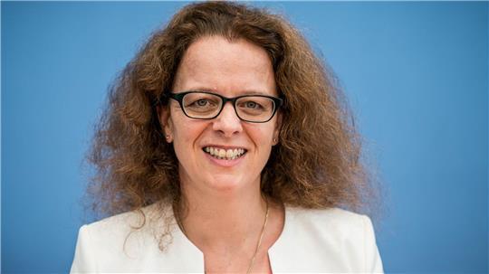 EZB-Direktorin Schnabel sieht hohe Hürden für weitere Zinssenkungen (Archivbild)