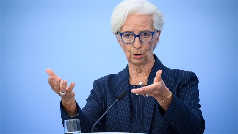 EZB erhöht Zinsen wegen Inflationsschub weiter EZB-Präsidentin Christine Lagarde betont immer wieder die Handlungsfähigkeit der Zentralbank.