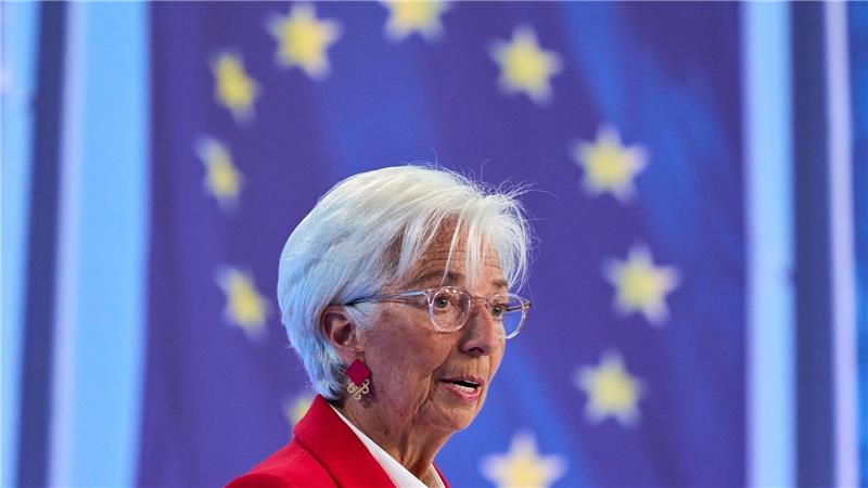 EZB-Präsidentin Christine Lagarde will ihre Amtszeit zu Ende bringen - entgegen jüngster Spekulationen
